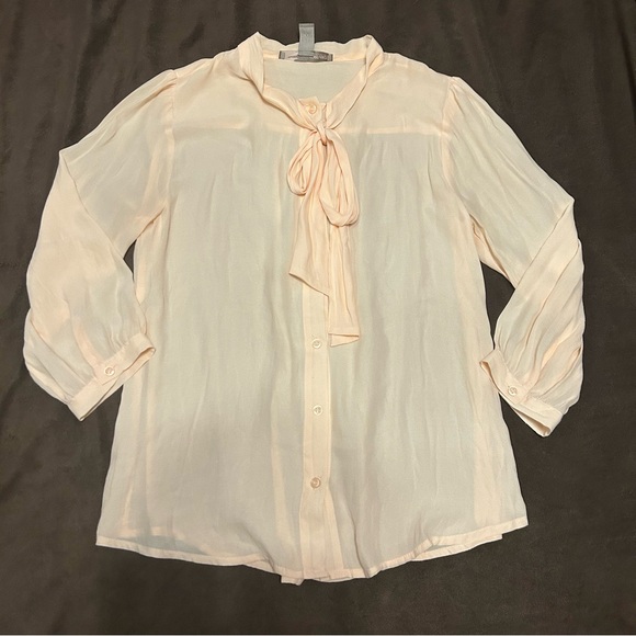 Forever 21 Tops - Forever 21 Blouse